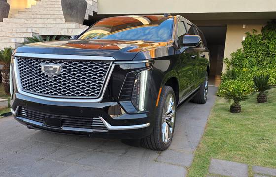 CADILLAC ESCALADE 6.2 V8 GASOLINA ESV PREMIUM LUXURY 4WD AUTOMÁTICO
